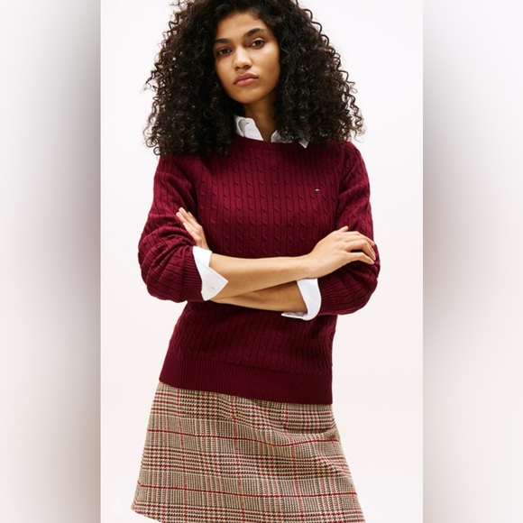 Tommy Hilfiger Sweaters - Tommy Hilfiger Women's Long Sleeve Cable Knit Sweater NWT